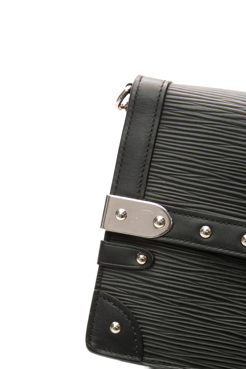 Trunk Chain Wallet - Image 9