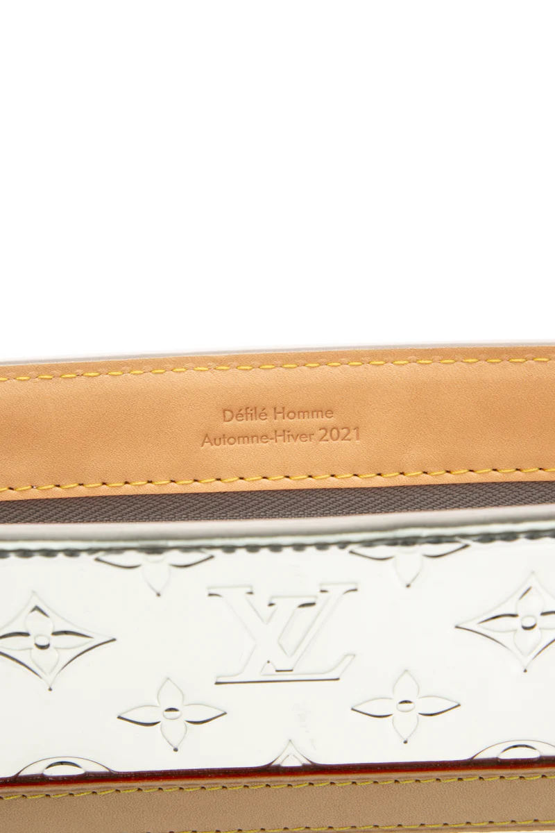 Mirror Trunk Pouch - Image 6