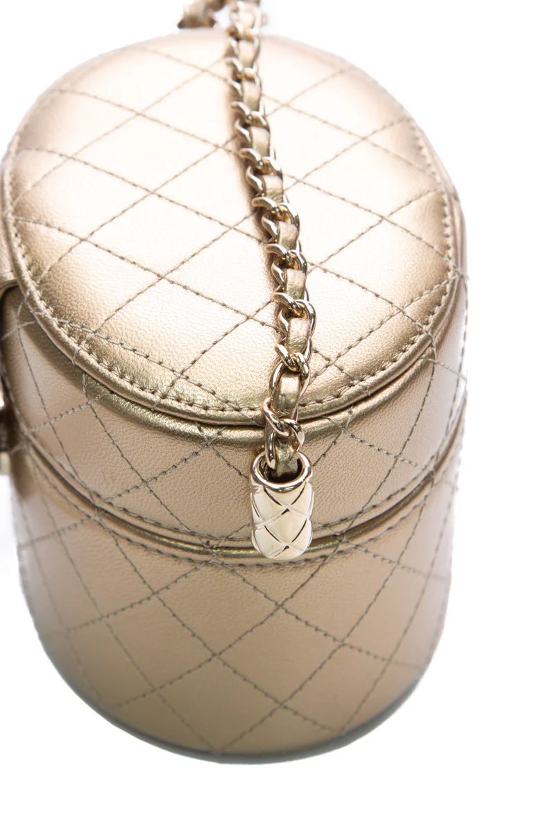 Round Vanity Clutch with Chain - Image 9